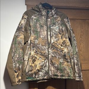 Cabela’s OutfitHer Camouflage Hooded Jacket